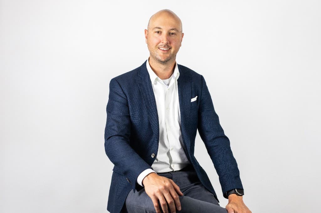 Portrait of Scott Oliver, Co-Founder of Harbour & Oak Collection